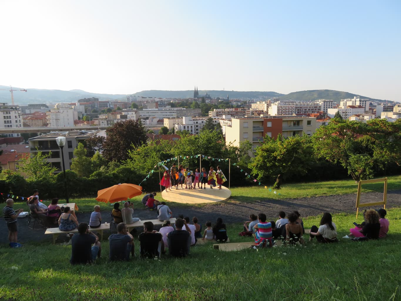 Photo de LE GRAND DEFILE